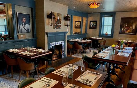 9 mi American Bar. . Old stone house restaurant warwick ny reviews